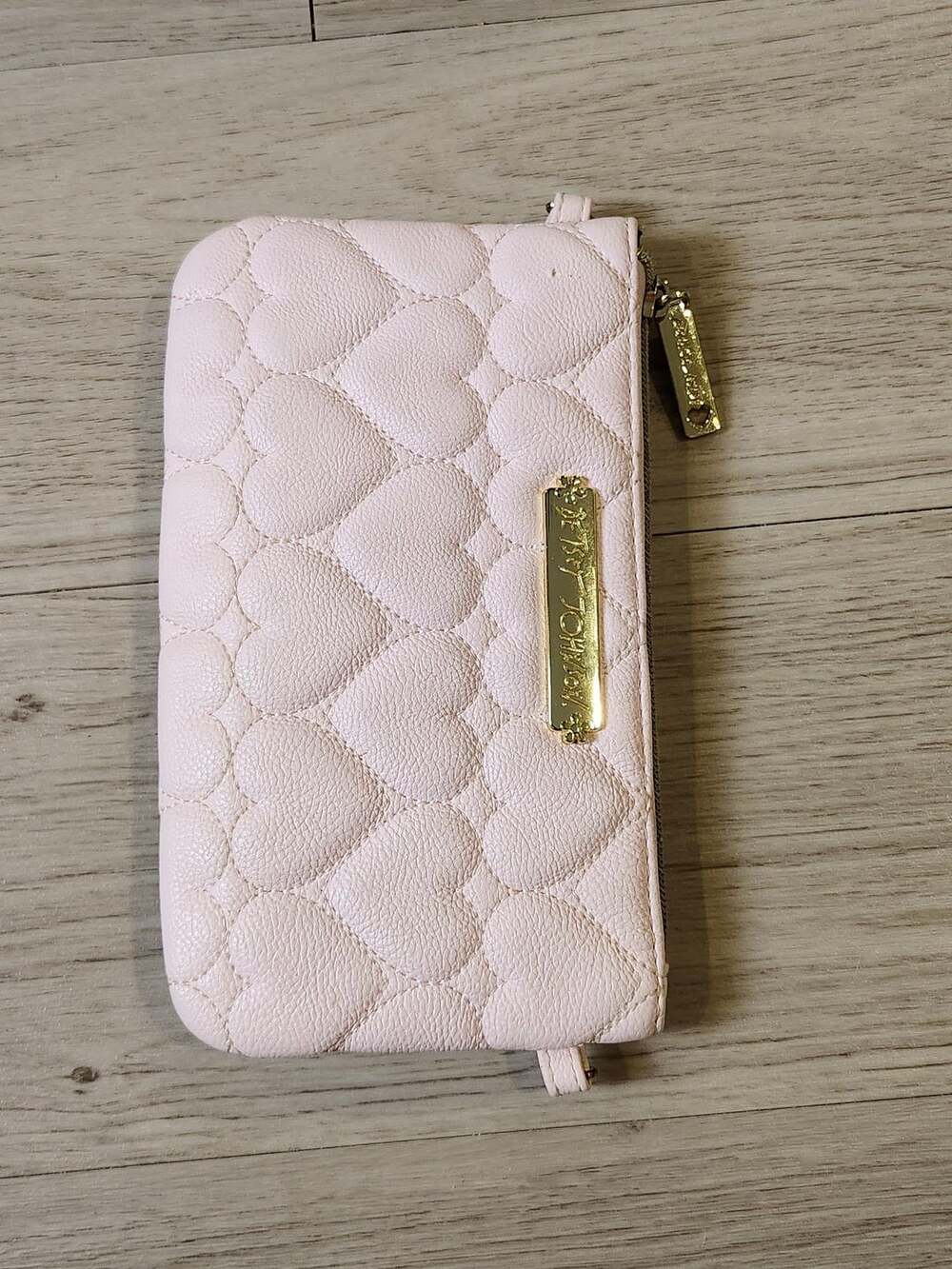 Betsey Johnson Light Pink Heart-Embossed Wristlet Wallet with USB Charger Pouch